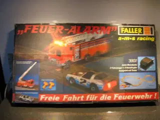 Faller ams racing 3907 Feuerwehr raerbane