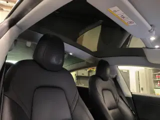 Tesla Model 3  Long Range AWD