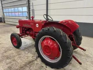 IH 250