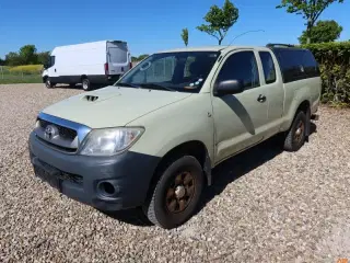 VAREBIL, TOYOTA