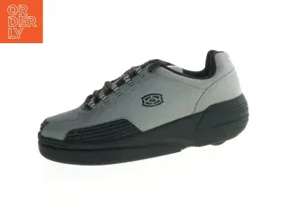 Rullesko med hjul fra Skechers (str. 42,5 )