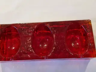 Holmegaard pibeholder I rødt glas 