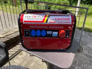 Byd på Helt NY Generator Petroleum 1800W 230/400 