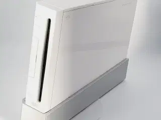 ⭐️- Nintendo Wii Konsol på fod - u/tilbehør