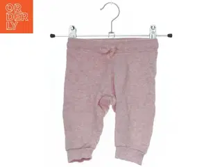 Lyserøde babybukser fra H&M (str. 68)
