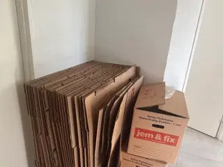 Flyttekasser 