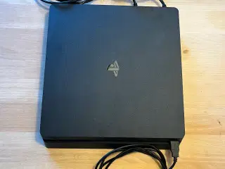 PS4 slim