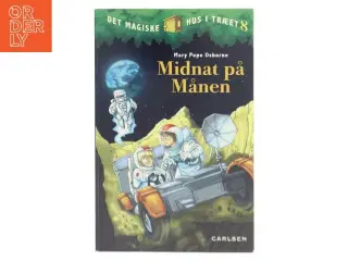 Midnat på månen af Mary Pope Osborne (Bog)