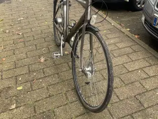 herrecykel. X-zite ,28,tommer ,9 gear.