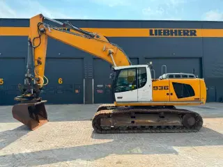 Liebherr R936 LC