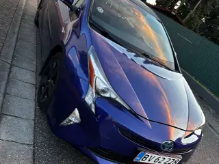 Toyota prius 1.8 hybrid 5 pers