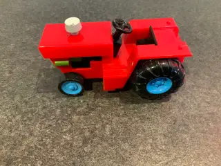 Postman Per - Allan Thomsens røde traktor 