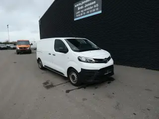 Toyota Proace Medium 1,6 D Base 95HK Van