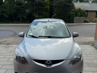 Rigtig fin Mazda 2