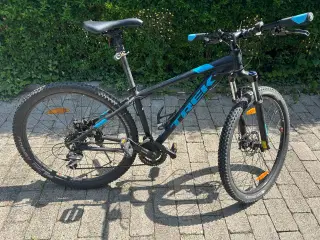 Trek Mountainbike str.15,5 i fin stand