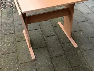 Spisebord