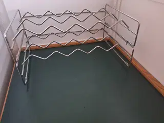 Vinreol af stål