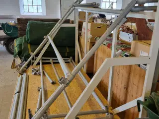 Parkour stativ - incl rullevogn