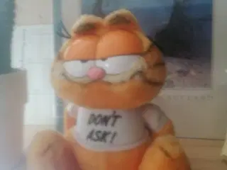 Garfield plys dyr købes