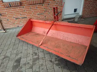 Bagskovel / bagsluffe 