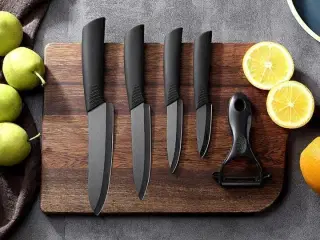 Eksklusivt keramisk knivsæt - 4 knive og skræller