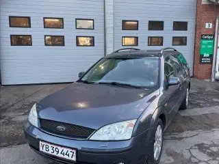 Ford Mondeo 1,8 Trend stc.