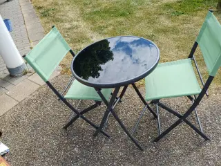 Cafebord og 2 stole