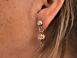 UNIKKE ØRERINGE med perler og ringe