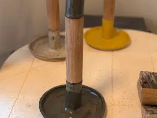 Køkkenrulleholder i eg/keramik