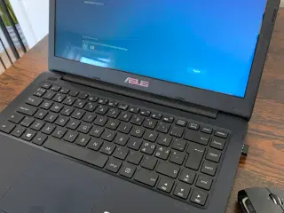 Asus