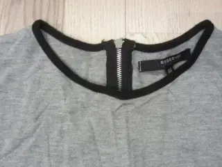 Str. XS, t-shirt fra RESERVED
