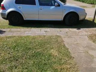 VW Golf 4