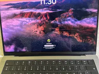 MacBook Pro 2023 M3 med 512 GB lagerplads 8 GB Ram