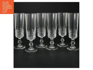Sæt med 6 champagne glas (str. 17x6 cm)