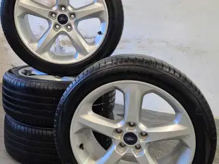 FORD 18" ORIGINAL ALUFÆLGE MED SOMMERDÆK 5x108