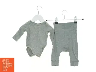 babysæt fra H&M (str. 56 cm)