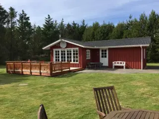 Hyggeligt sommerhus i Gr�nh�j mellem L�kken og Blokhus