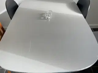 Spisebord uden stole