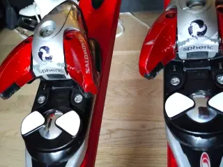 SALOMON EQUIPE 10 RC ALPINESKI NEW RACING