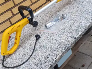 UKRUDTS BRÆNDER