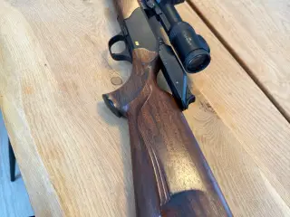 Blaser r8 system 10 måneder gammel.