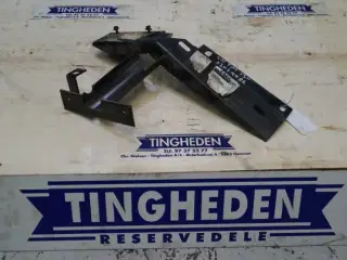 New Holland TM 130 Arm 82029986