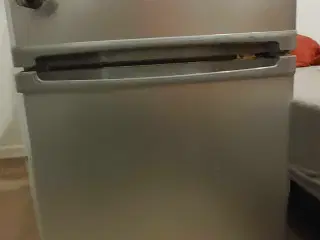 LOGIK kølefryseskab 