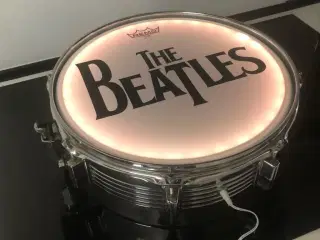 App styret Snare Drum Beatles lampe