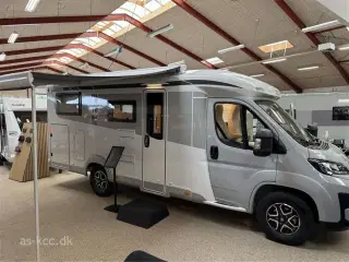 2025 - LMC Cruiser V646 LMC Cruiser V646 70års jubilæums med 2 enkelt senge og Automatgear.