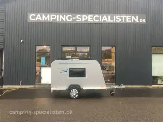 2024 - Tomplan Silverline Mini    NY Mini campingvogn Den populære Silverline i model 2024 -  Camping-Specialisten.dk