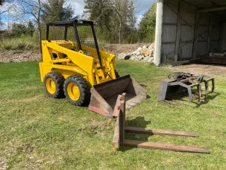 Mustang skidsteer