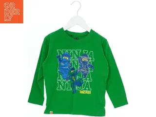 Langærmet LEGO Ninjago t-shirt fra Lego (str. 110)