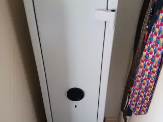 Våbenskab" RESERVERET"
