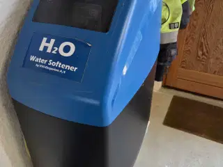 Blødgøringsanlæg / Water Softener by VVS Experten 